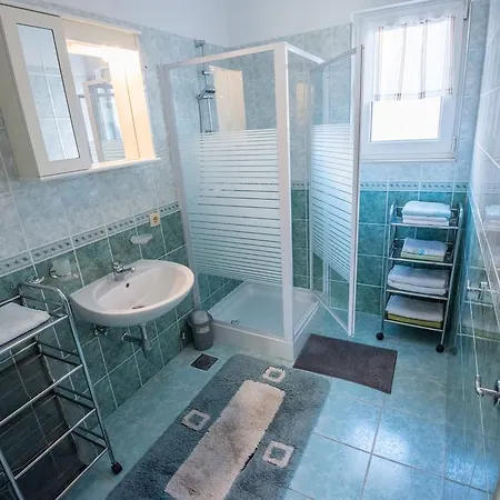 Apartament Mandić *